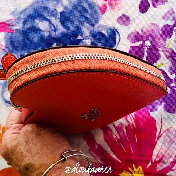 COACH Heart Wristlet Coral Silver - Picture 6 of 11